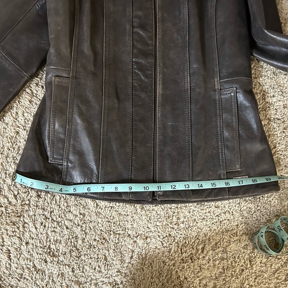Eddie Bauer Women’s XS full grain leather jacket - Picture 11 of 11